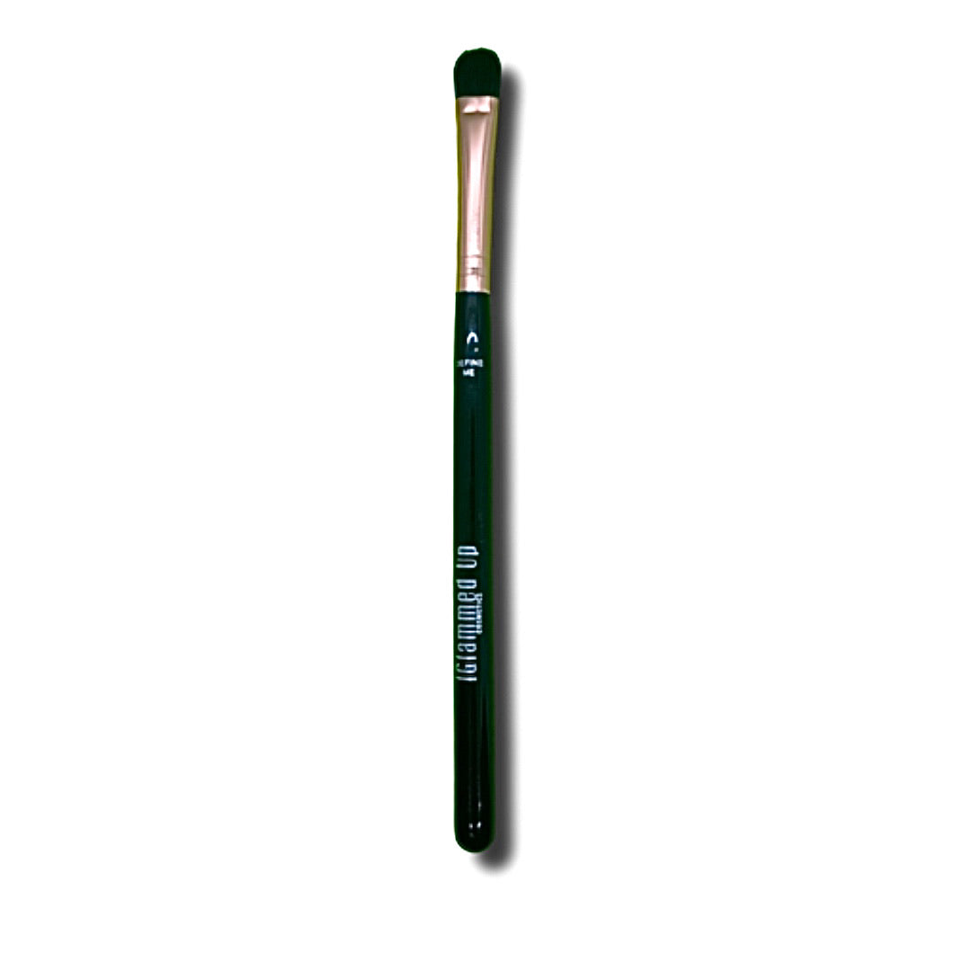 Define Me Concealer Brush - iGlammed Up Cosmetics